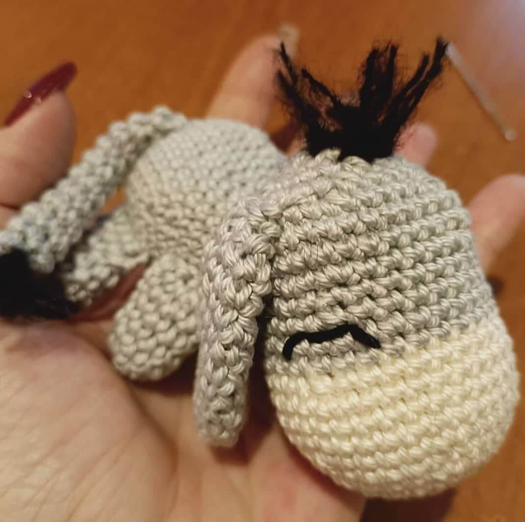 Pupazzo amigurumi asinello – la steefaeto a man prodotti artigianali