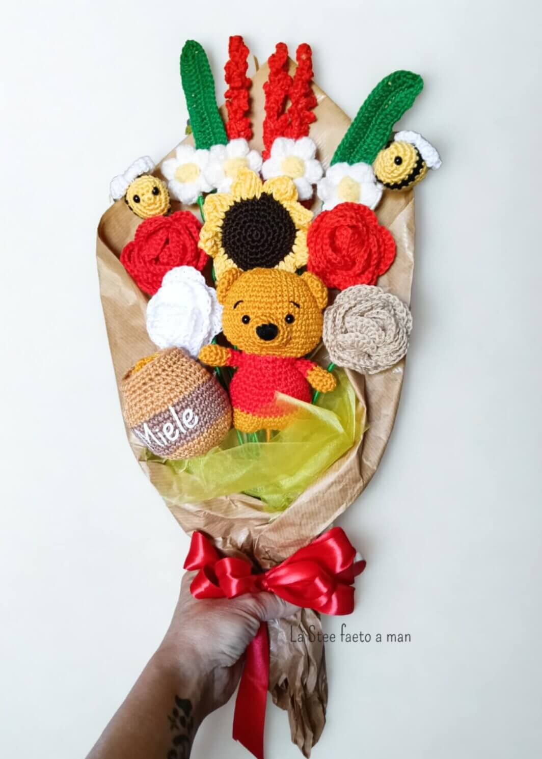 Bouquet di fiori amigurumi Winnie Pooh