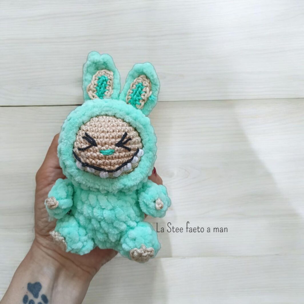 Labubu amigurumi